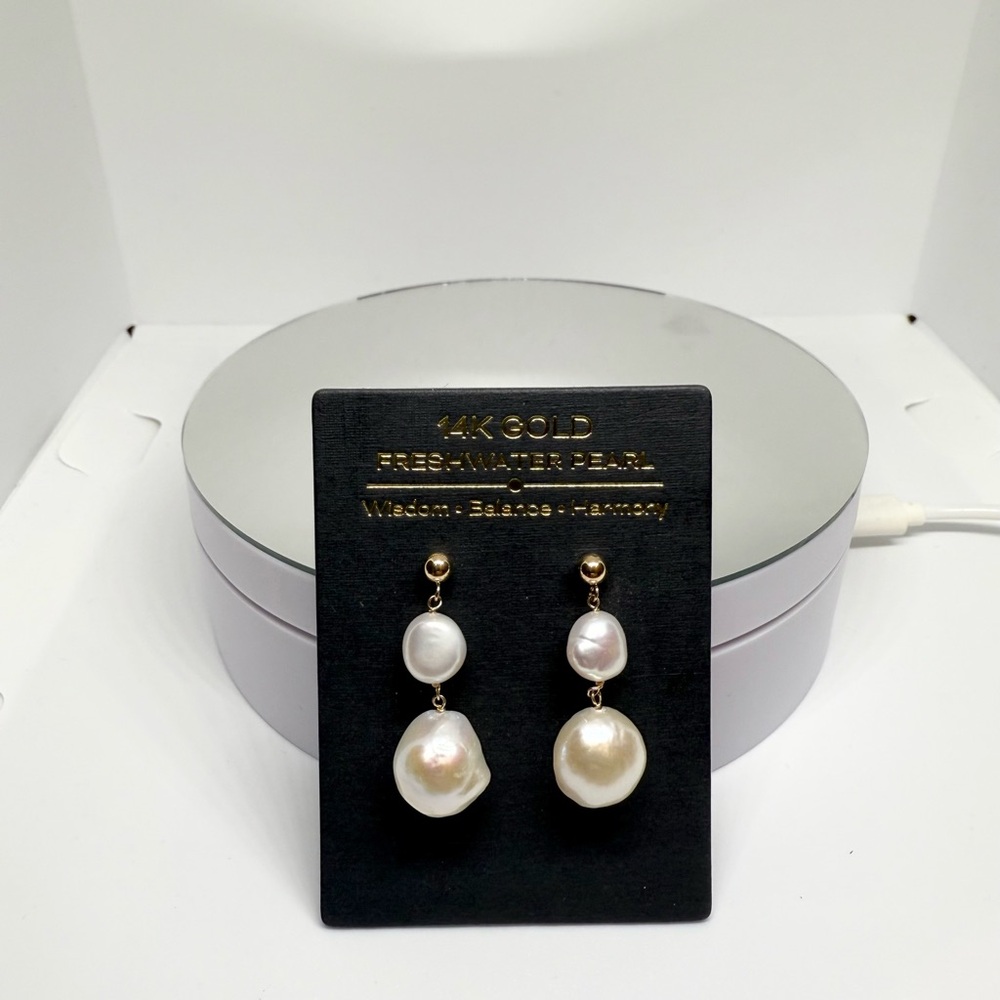 NEW Solid 14K Gold Natural Pearl Earrings